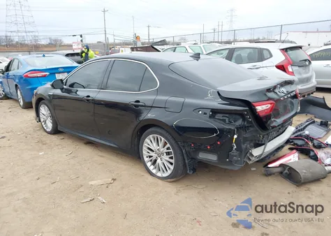 2020 Toyota Camry Xle Hybrid из США, поврежденный, VIN 4T1F31AK7LU541711